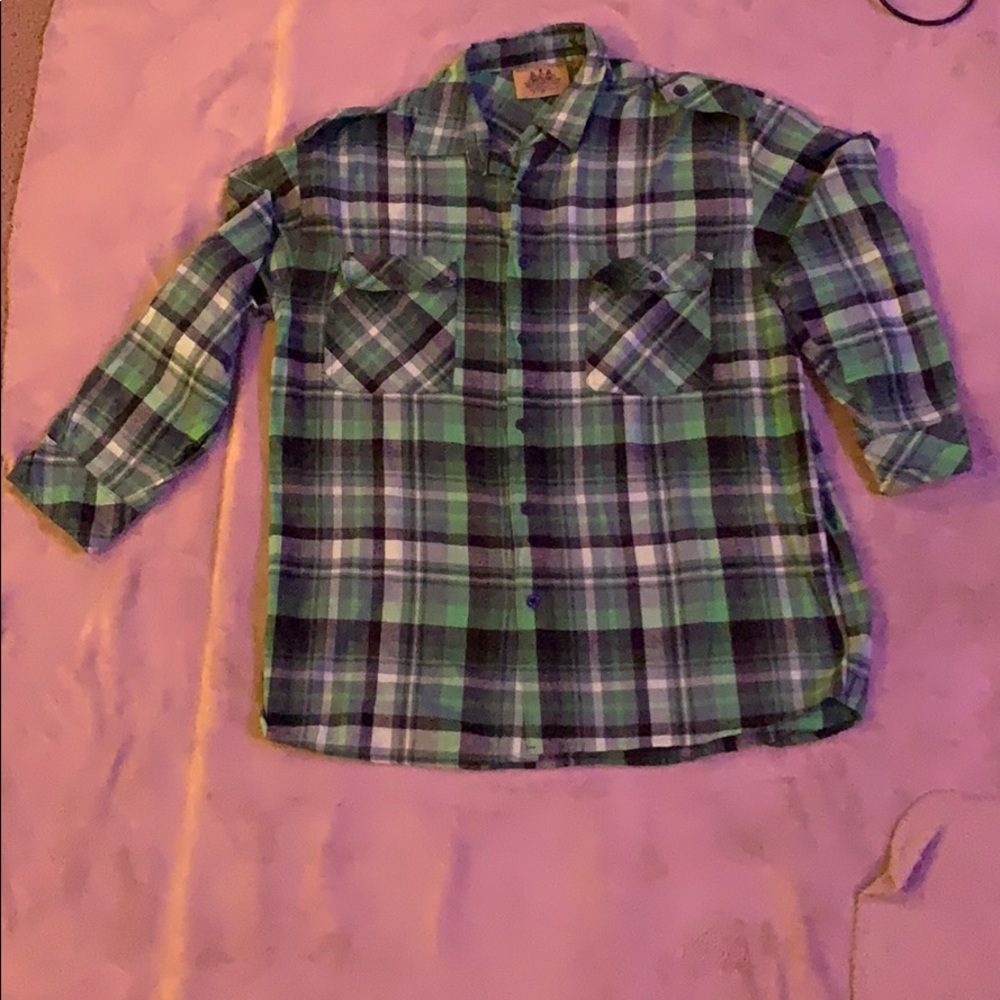 Men’s casual button down
